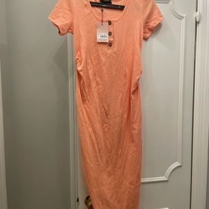Missguided maternity dress